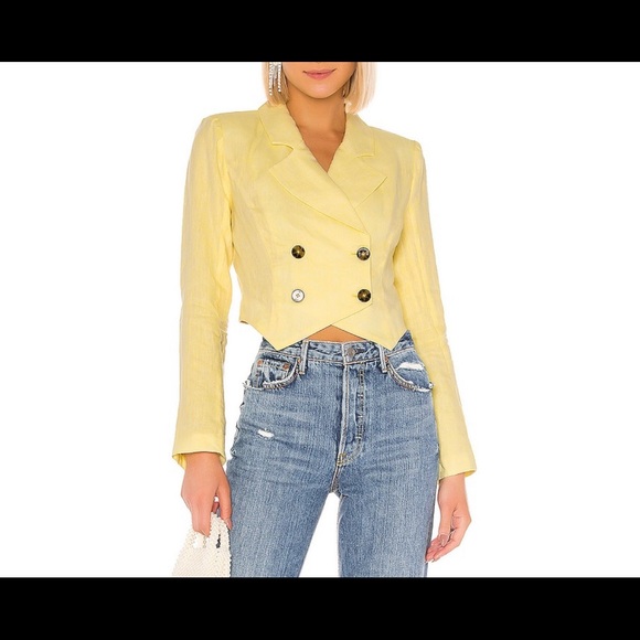Revolve Pastel Yellow Cropped Blazer - Picture 10 of 10